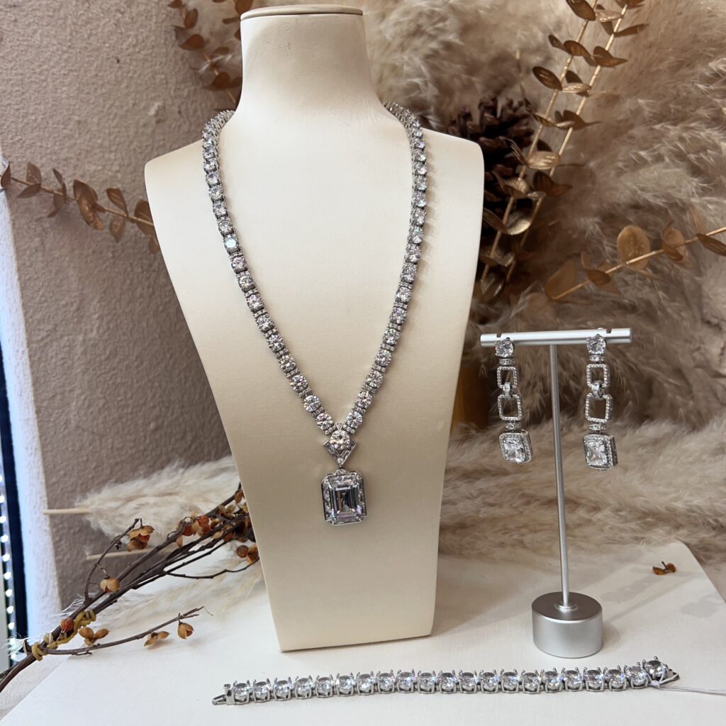 #N00596 Silver Tone Emerald Cut Cubic Zirconia 3Pcs Jewelry Set, Pendant Necklace Drop Earrings Tennis Bracelet, Luxury Simulated Diamond Bridal Wedding Jewelry Set for Women