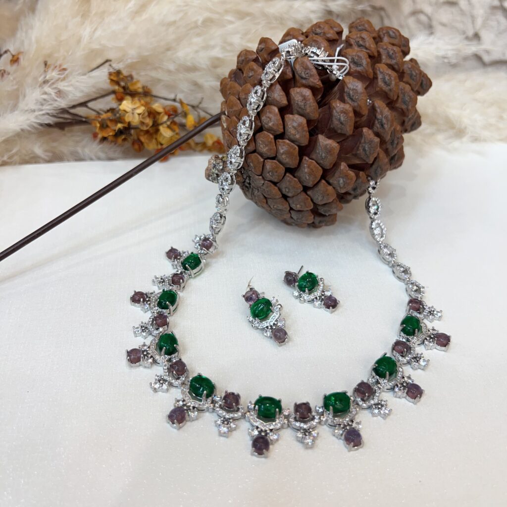 #N36 Silver Tone Emerald & Purple Gemstone Fringe Jewelry Set, Oval Green Simulated Emerald Cubic Zirconia Statement Necklace & Drop Earrings, Luxury Banquet Bridal Jewelry for Women