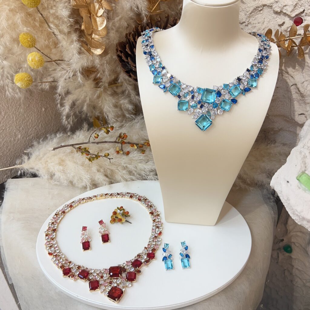 Women Heavy‑Craft Geometric Inlaid Zircon Necklace Set, Luxury Trendy European‑American Clavicle Chain Matching Accessories for Banquet Evening Gown#E05525