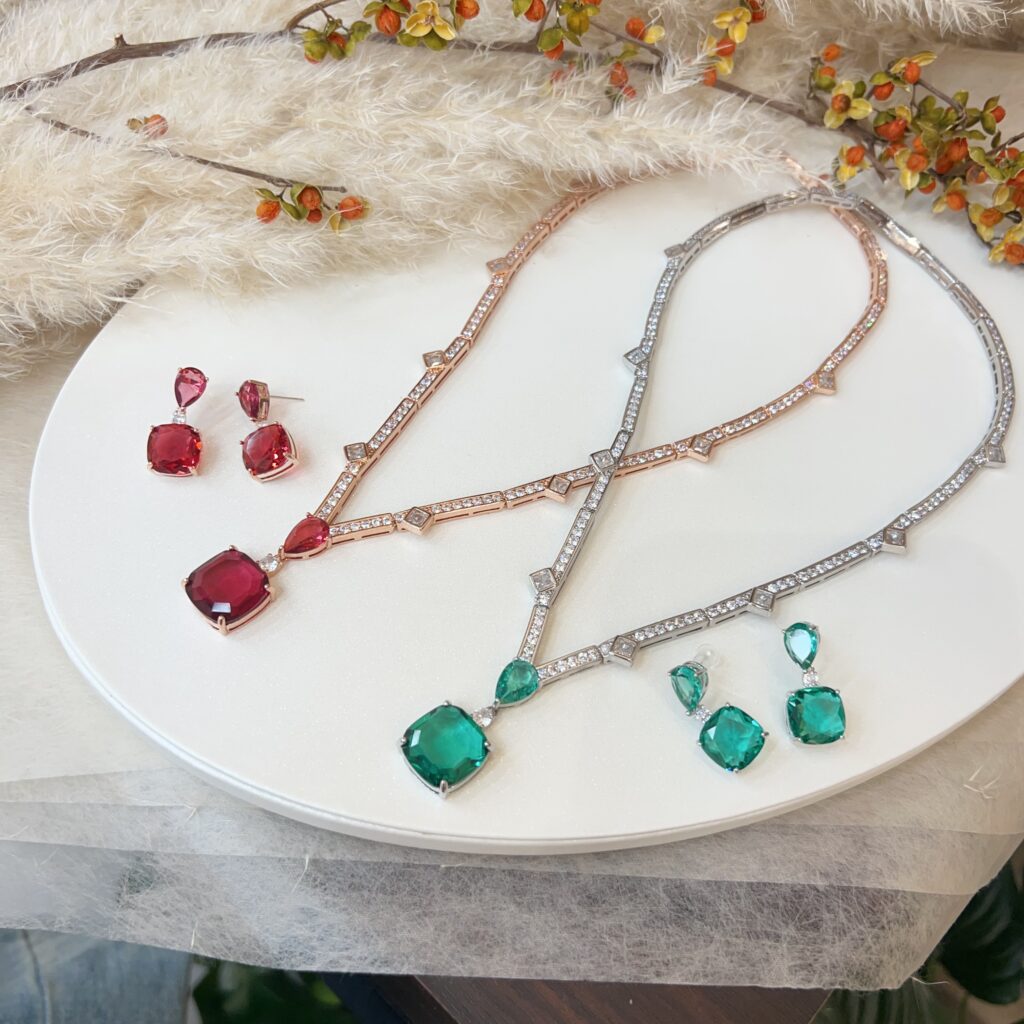 #N00838 Cushion Cut Colored Gemstone Jewelry Set, Rose Gold Ruby & Silver Emerald Simulated Cubic Zirconia Pendant Necklace & Drop Earrings, Luxury Formal Banquet Bridal Jewelry for Women