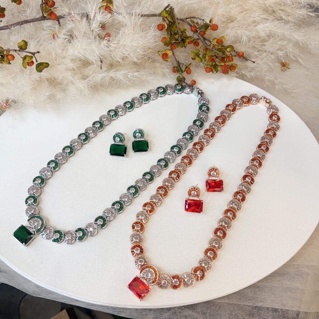 #N00824 Emerald Cut Simulated Gemstone Circle Halo Jewelry Set, Cubic Zirconia Statement Necklace & Stud Earrings, Luxury Royal Banquet Wedding Jewelry for Women