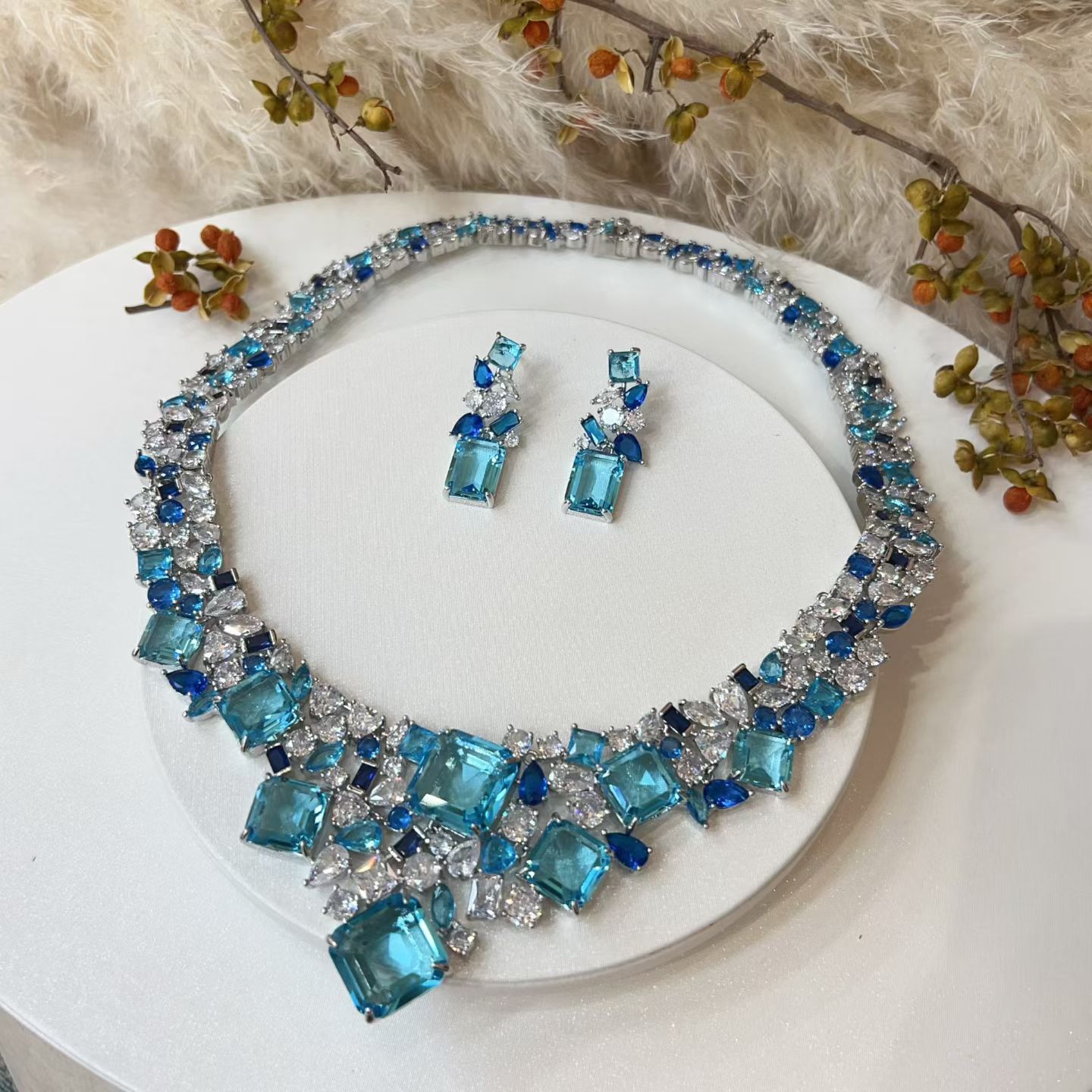 #N00857 Silver Tone Simulated Blue Topaz Multi-Tone Blue Cubic Zirconia Jewelry Set, Emerald Cut Statement Choker Necklace & Drop Earrings, Luxury Formal Banquet Bridal Jewelry for Women