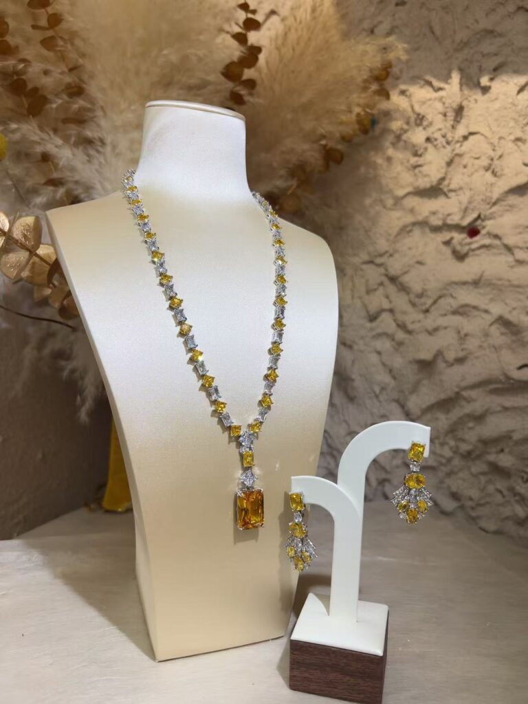 #N00583 Silver Tone Simulated Yellow Citrine Cubic Zirconia Jewelry Set, Long V-Shape Drop Pendant Necklace & Cluster Dangle Earrings, Luxury Formal Banquet Bridal Jewelry for Women